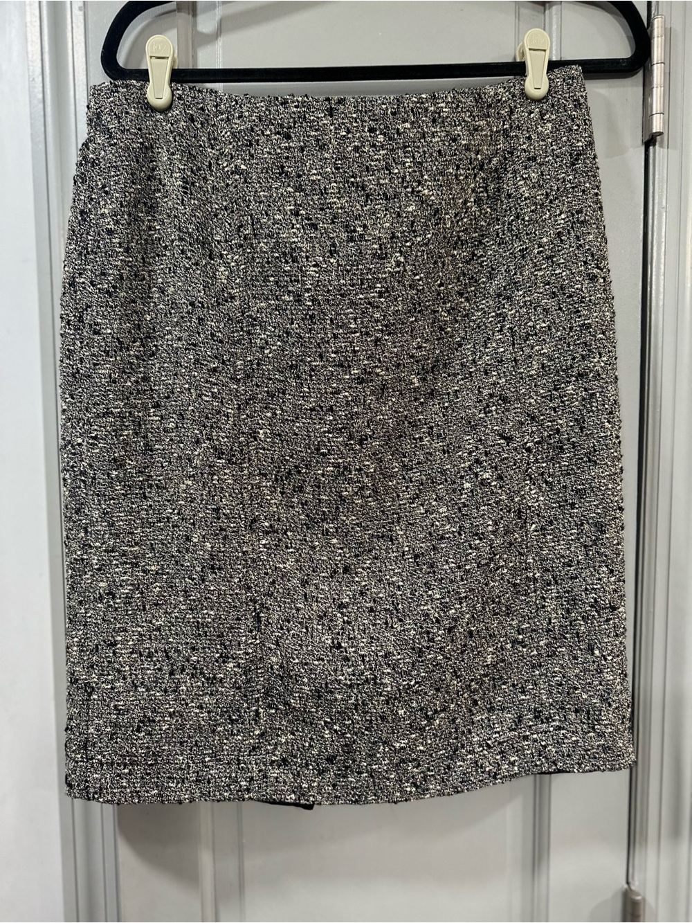 Alberto Makali Black & White Tweed Pencil Skirt